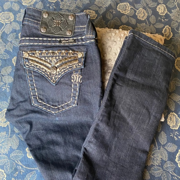 Miss Me Straight Leg Dark Denim Jeans size 26 with 31 inch inseam. - Picture 3 of 9